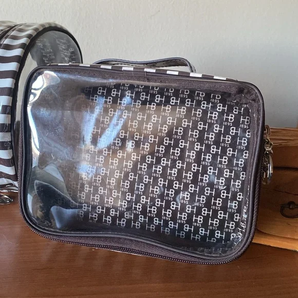 Henri Bendel Travel Bags - Picture 11 of 16